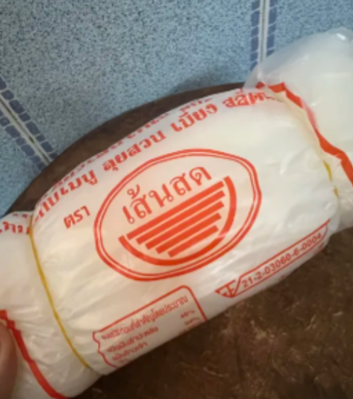 ก๋วยเตี๋ยวเส้นใหญ่ 2