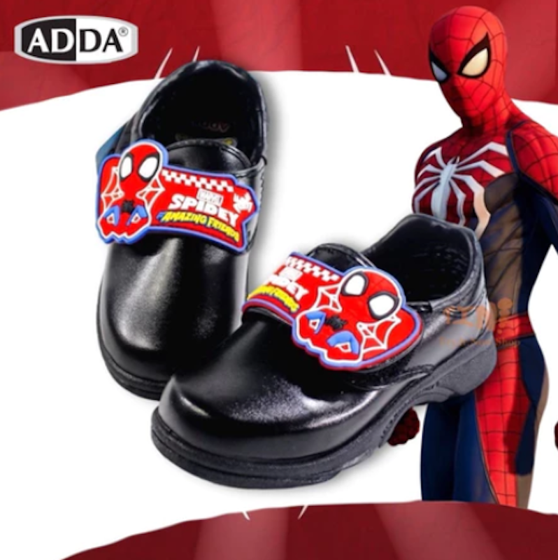 รองเท้านักเรียนหนังดำ รุ่น Chappy Spiderman 3