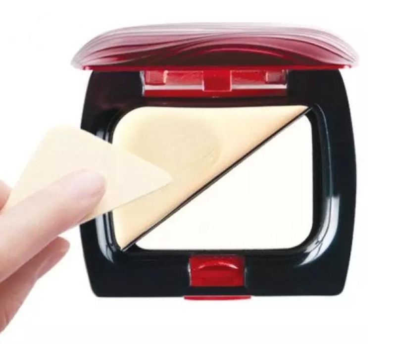 Red Carpet Professional Powder SPF25 PA++ 3