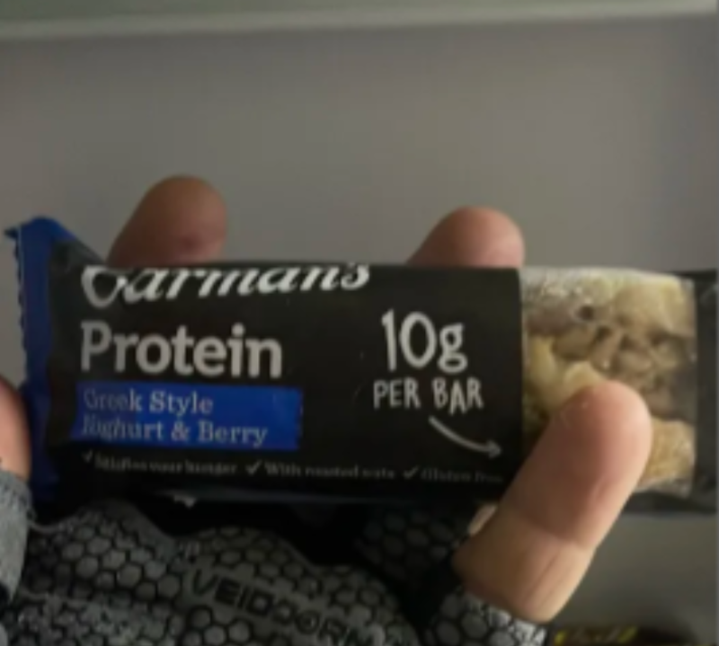 โปรตีนบาร์ Greek Yoghurt & Berry Protein Bar 2