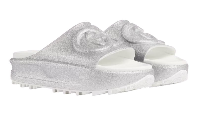 รองเท้าแตะ Gucci ผู้หญิง รุ่น Interlocking G Slide Sandal 2