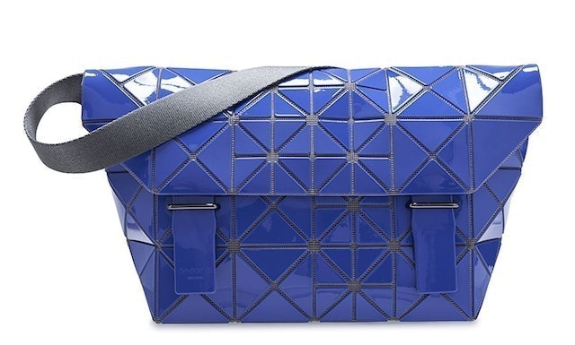กระเป๋า Bao Bao รุ่น Lucent Pixel Shoulder Bag 3