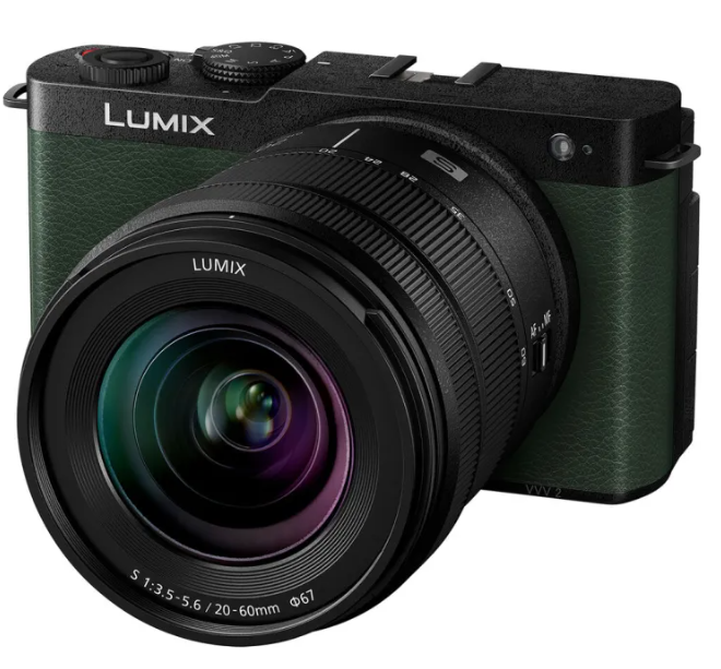 Lumix Mirrorless Camera 2