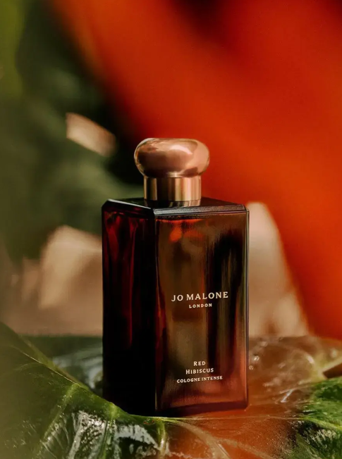 Red Hibiscus Cologne Intense 3