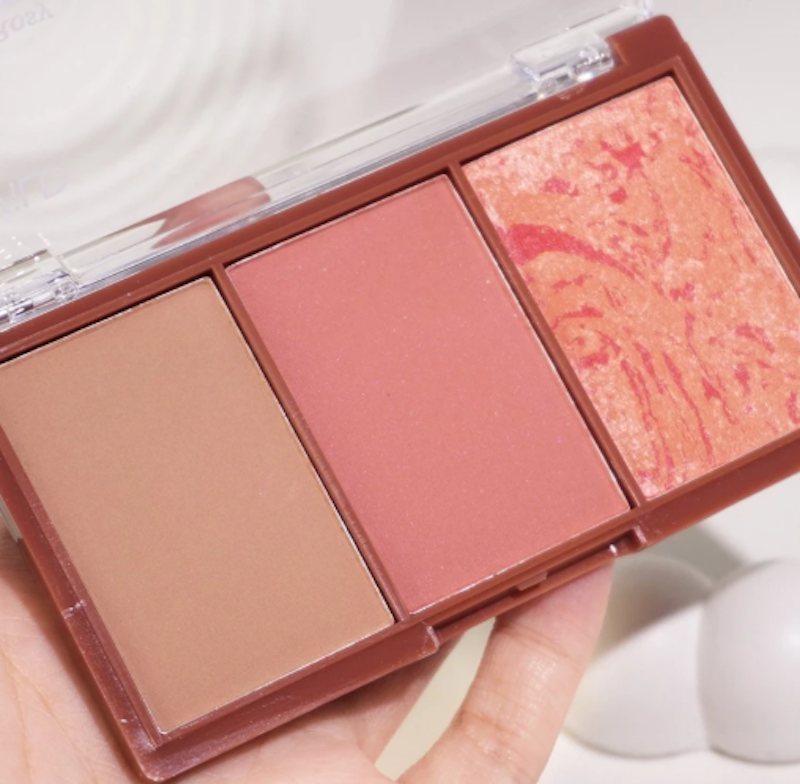 Cheek Story 3-in-1 Blush Palette 3