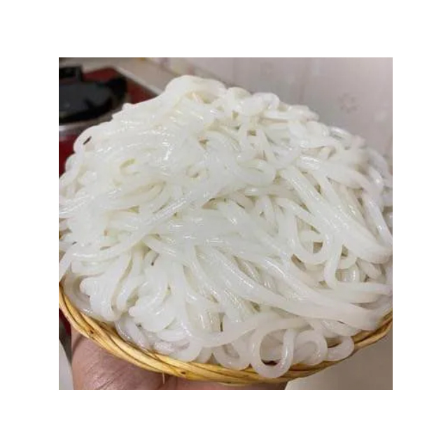 ขนมจีนเส้นใหญ่ 2