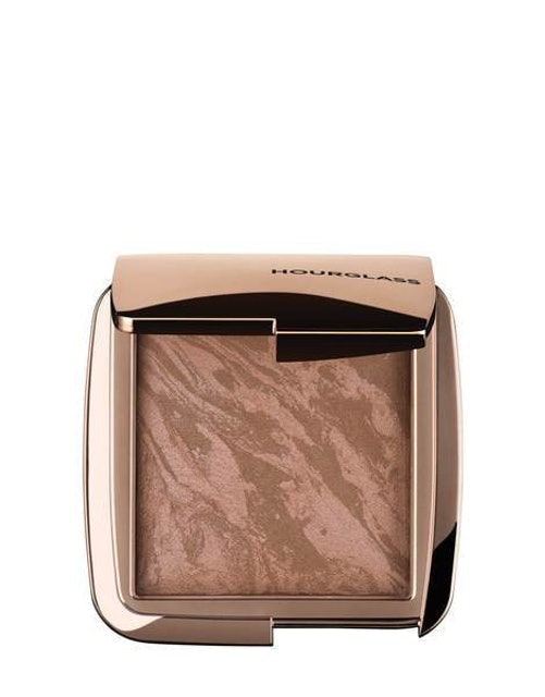 10 Hourglass อะไรใช้ดี ปี 2026 เครื่องสำอางไฮเอนด์ เน้นงานผิวโกลว์ 4