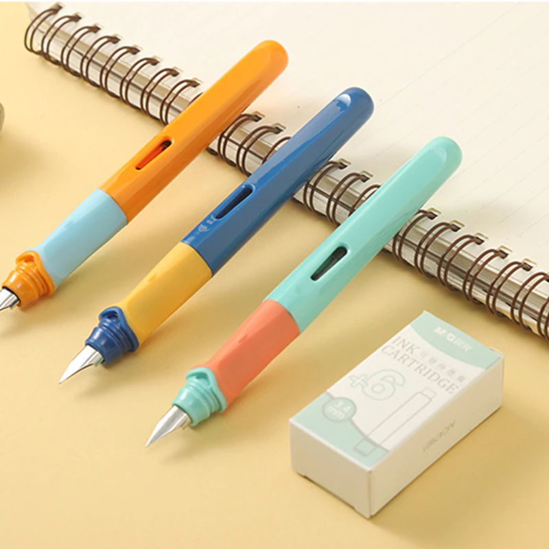 ชุดปากกาหมึกซึมแบบเติมหมึกได้ LIFE Fountain Pen Set 2