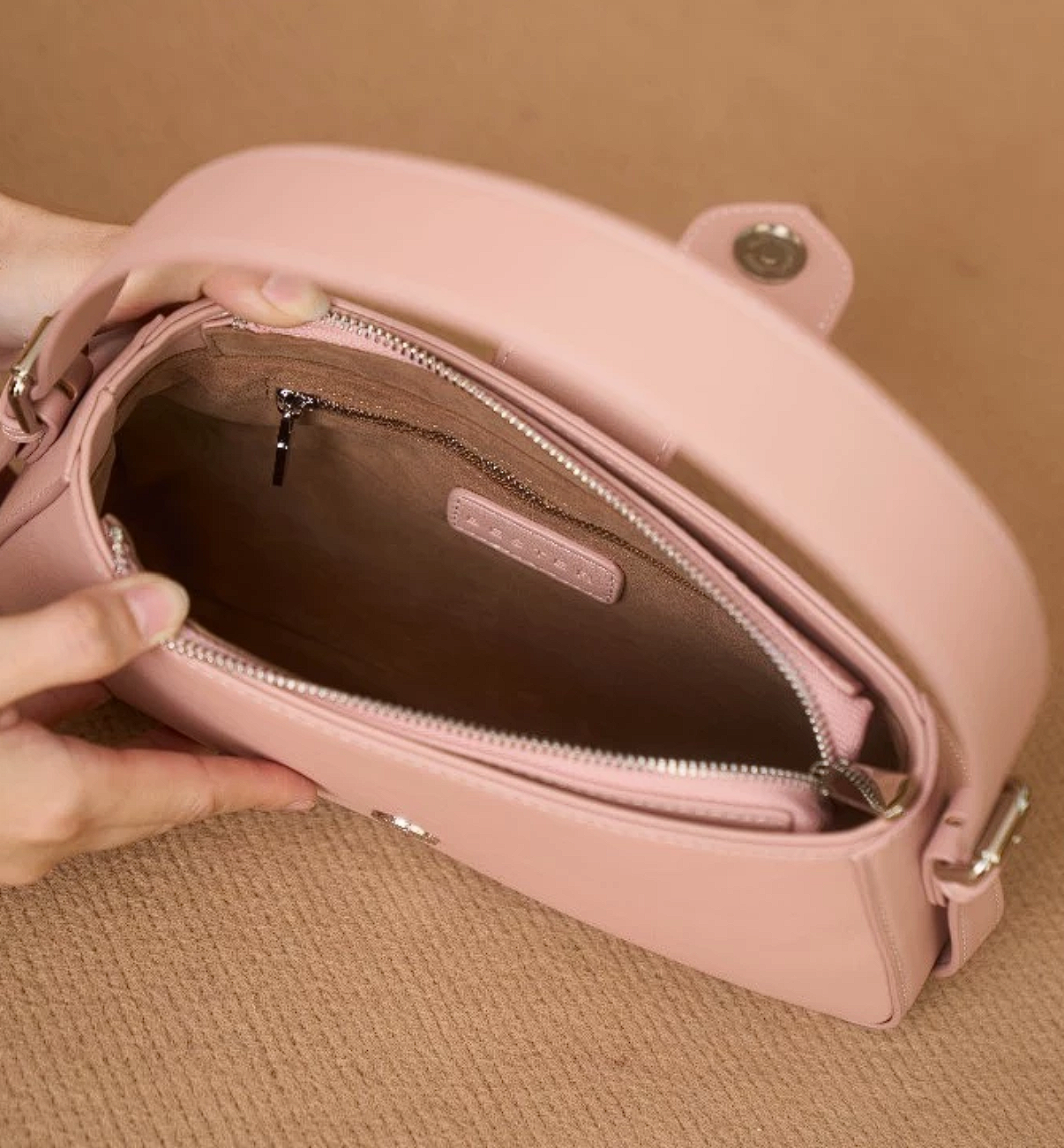 กระเป๋า Popcorn Shoulder Bag Pink 2