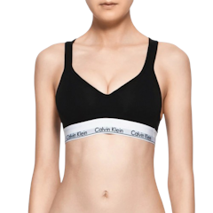 เสื้อชั้นในผู้หญิง Modern Cotton Lift-Up Bra รุ่น QF1654 001 สีดำ