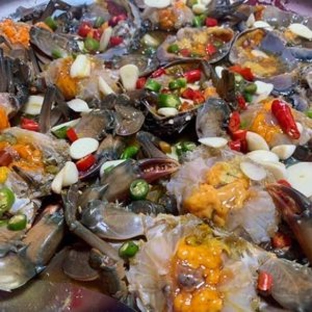 ปูไข่ดอง คุณนายทะเลดอง 1