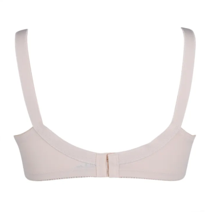 เสื้อชั้นในไม่มีโครง Form & Beauty 2