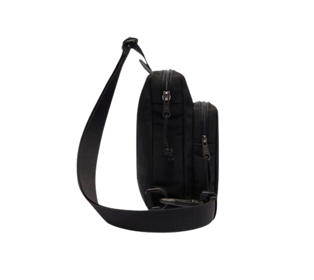 กระเป๋าแบรนด์เนมผู้ชาย รุ่น Men's Explorer Crossbody Messenger Bag in Black 3