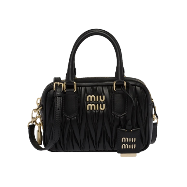 กระเป๋า รุ่น  Matelassé Nappa Leather Top-Handle Bag 3