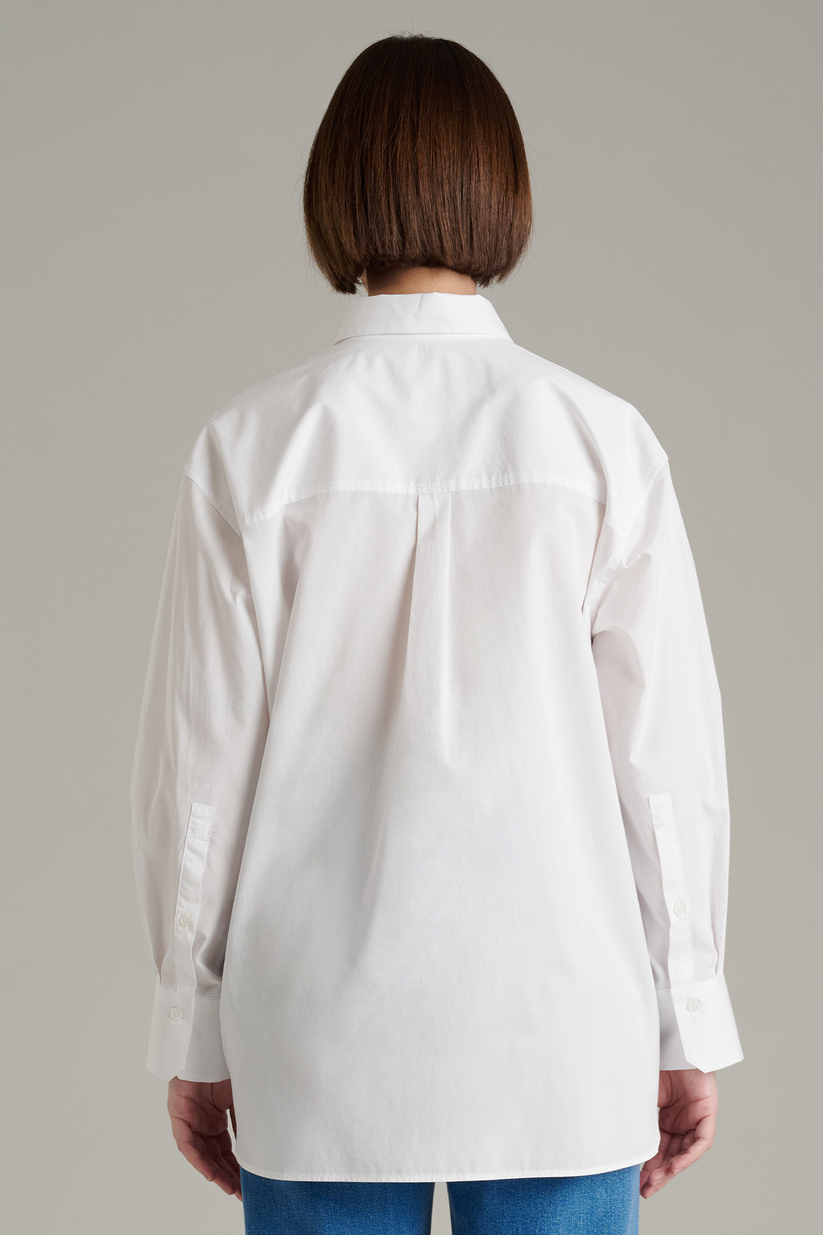 เสื้อเชิ้ตผู้หญิง ทรงโอเวอร์ไซซ์ 2