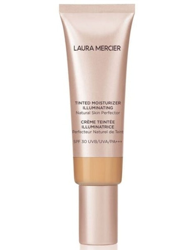 Tinted Moisturizer Illuminating Natural Skin Perfector 1