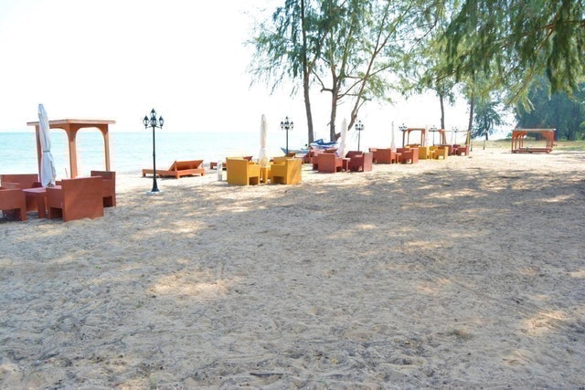 ที่พักบางสะพาน ติดทะเล เวิร์ล แคท โฮเทล แอนด์ รีสอร์ท 4