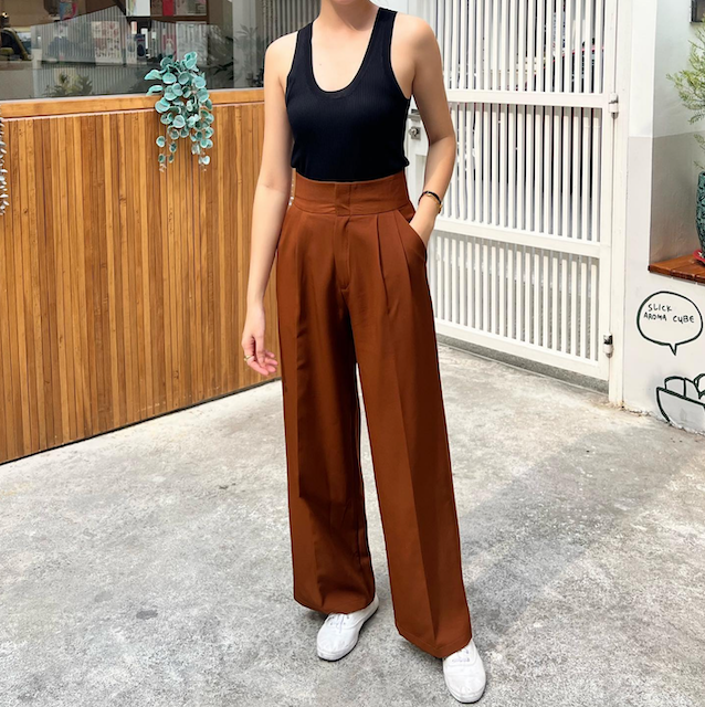 ร้านชุดทำงาน เดรส และกางเกงทำงานราคามิตรภาพ 3