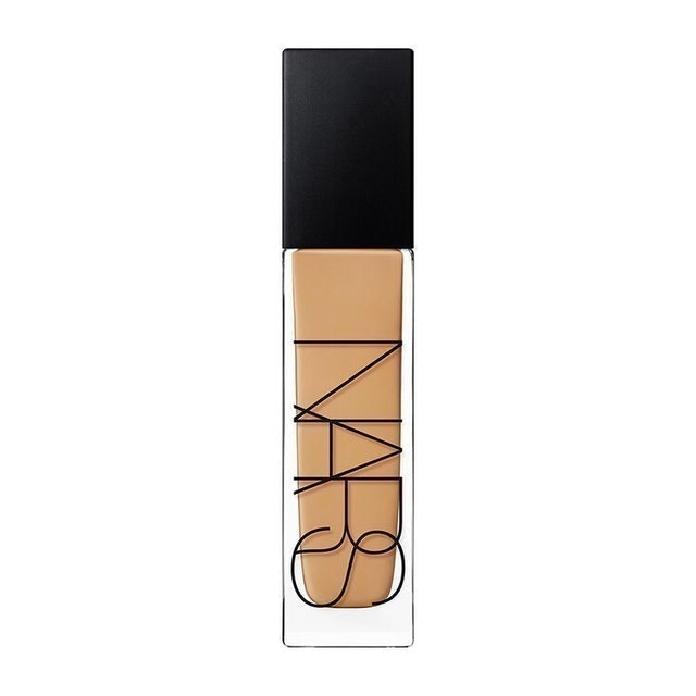Natural Radiant Longwear Foundation 1