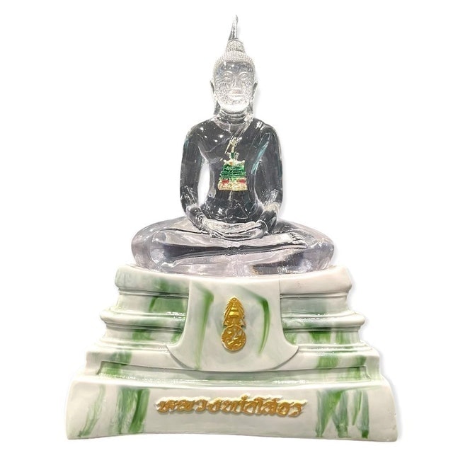 พระแก้วมรกต บรรจุใจหลวงพ่อโสธร 1