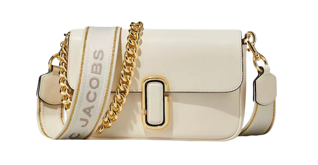 กระเป๋าแบรนด์เนม ราคาไม่เกิน 40,000 บาท รุ่น The J Marc Soft Shoulder Bag 1