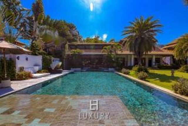 ที่พักหัวหิน พลูวิลล่า Bali Style Mansion in Great Location! WL2 2