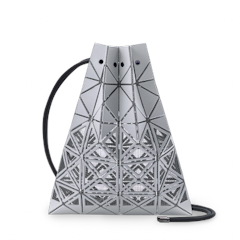 กระเป๋า Bao Bao รุ่น Frame Mini Hand Bag