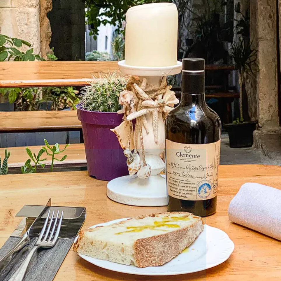 Italian Extra Virgin Olive Oil (Cold Pressed)  2