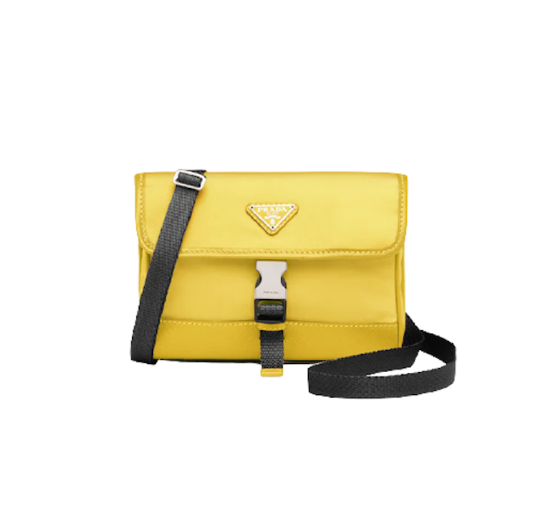 กระเป๋า PRADA ผู้ชาย รุ่น Nylon And Saffiano Leather Smartphone Case 1