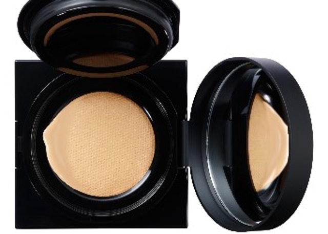 คุชชั่น Shu Uemura Unlimited Breathable Cushion Foundation 1