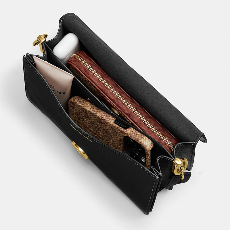 กระเป๋าสะพายไหล่ Chain Tabby Shoulder Bag 3