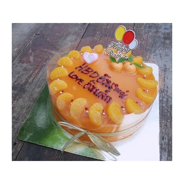 เค้กส้ม Sky Bakery and Coffee 4