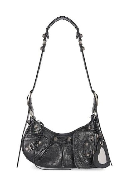 กระเป๋าแบรนด์เนม รุ่น Le Cagole XS Shoulder Bag 5