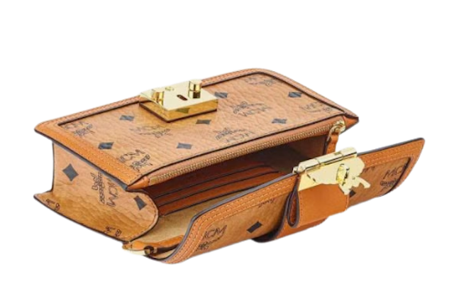 กระเป๋า MCM รุ่น Tracy Mini Crossbody 2