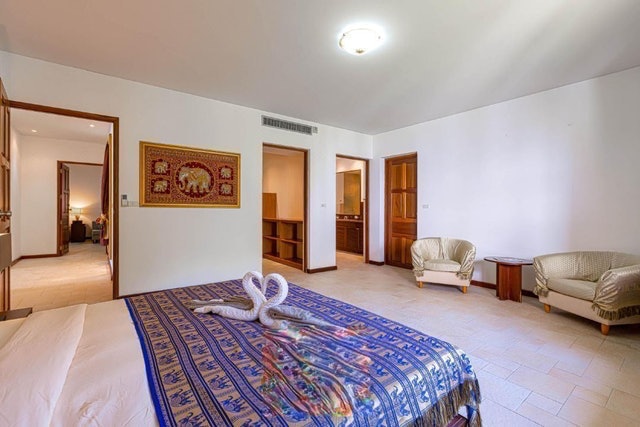 ที่พักหัวหิน พลูวิลล่า Bali Style Mansion in Great Location! WL2 4