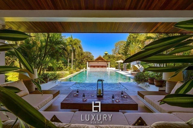 ที่พักหัวหิน พลูวิลล่า Bali Style Mansion in Great Location! WL2 3