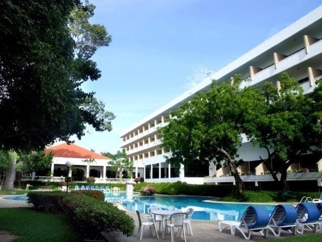 โรงแรมระยองติดทะเล Purimas Beach Hotel 1