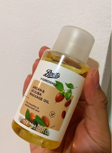 Ingredients Argan & Jojoba Massage Oil 3
