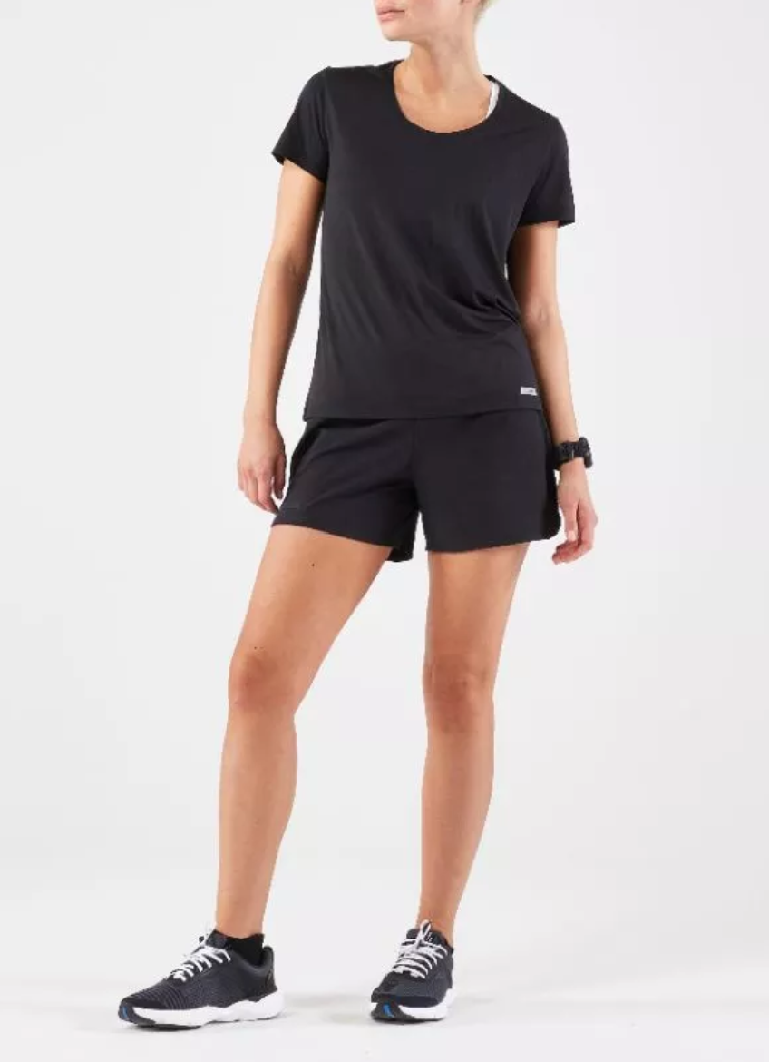 เสื้อยืดผู้หญิงสำหรับใส่วิ่ง รุ่น Kiprun Run - Black 3