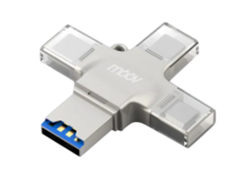 4 in 1 Card Reader 1