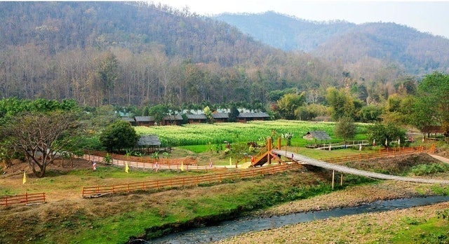 ที่พักดอยอินทนนท์ Karen Eco Lodge 2
