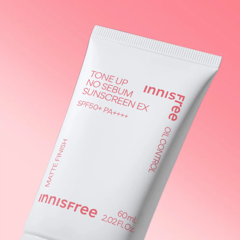 Tone Up No Sebum Sunscreen SPF50 PA++++ 2