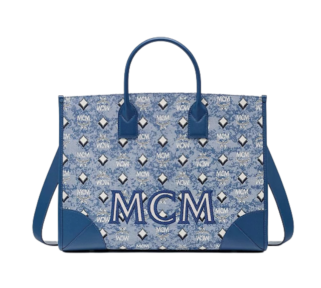 กระเป๋า MCM รุ่น München Tote in Vintage Monogram Jacquard 2