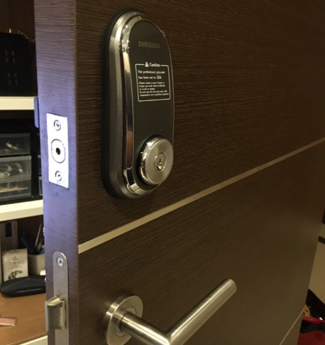 กลอนประตูดิจิตอล Digital Door Lock   2