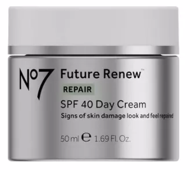Future Renew Repair SPF 40 Day Cream 1