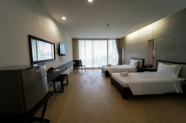 โรงแรมระยองติดทะเล Serene Phla Resort and Restaurant 3