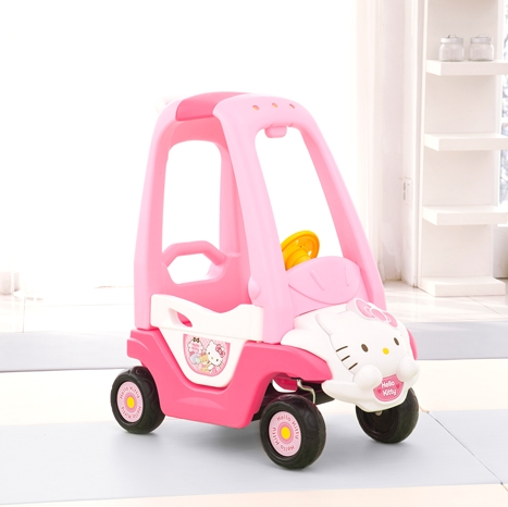 Ride in Car Hello Kitty 2