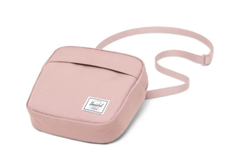 กระเป๋าสะพายข้าง รุ่น Classic Crossbody  2