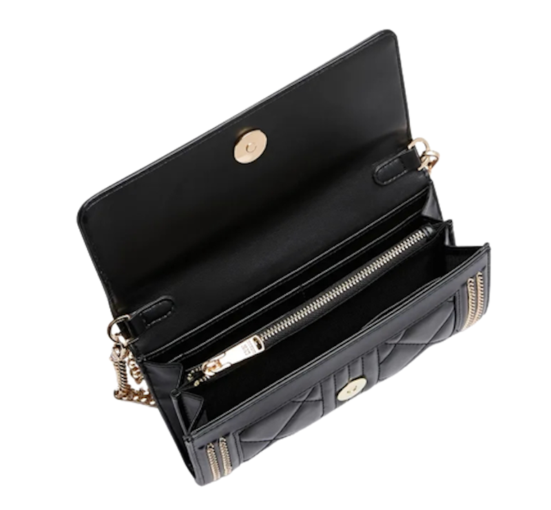 กระเป๋า LYN รุ่น Olly Wallet On Chain 3