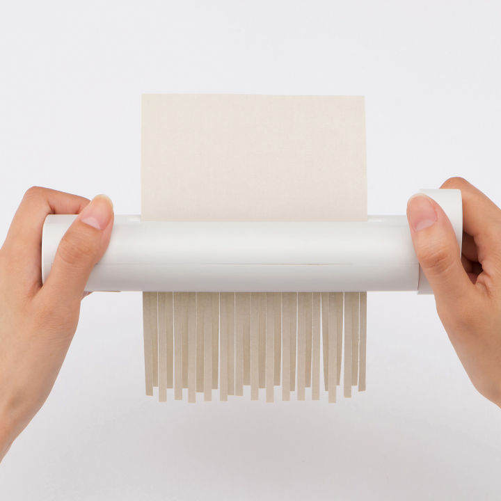 เครื่องทำลายเอกสารขนาดพกพา Handy Shredder 2